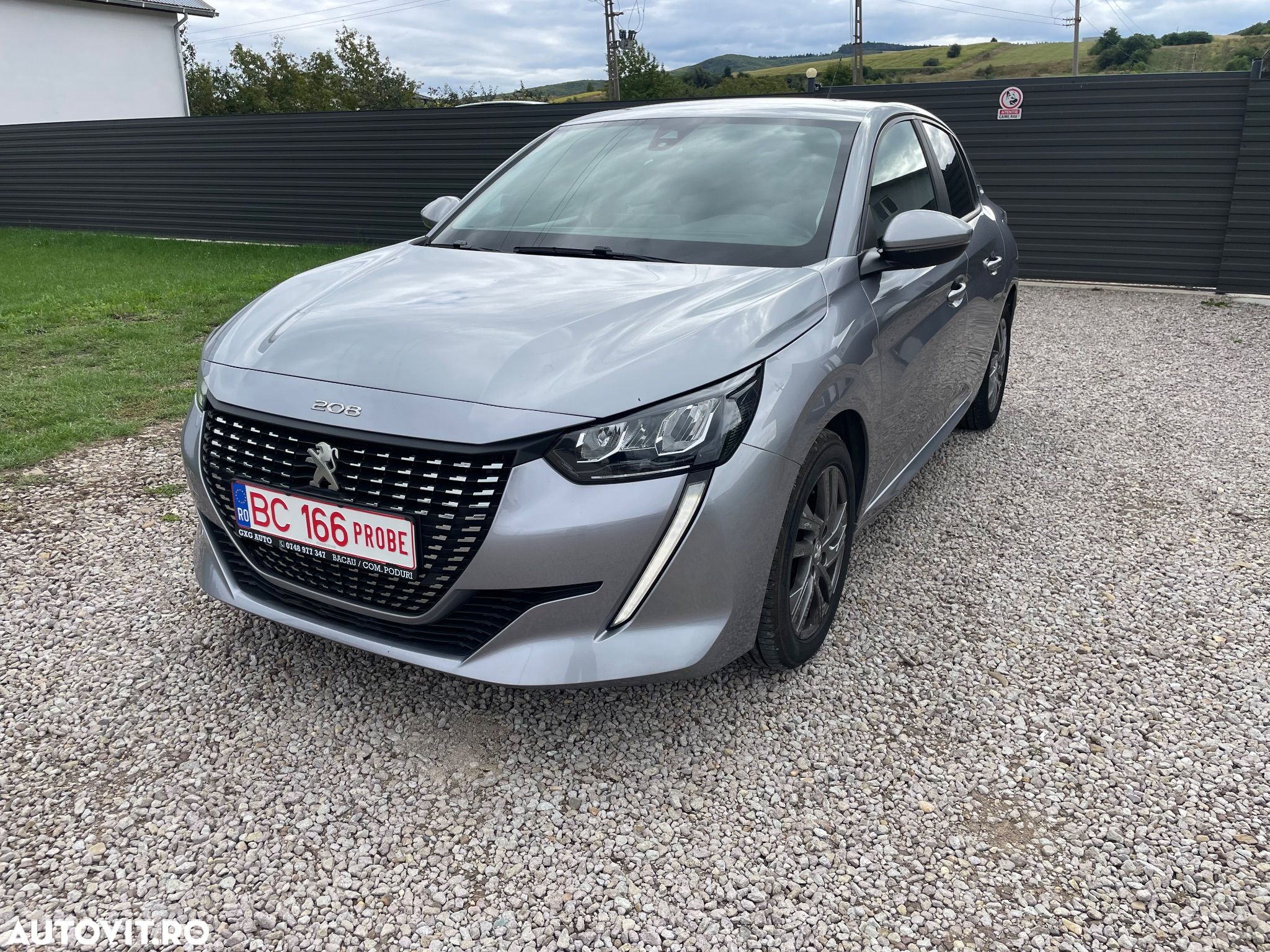 Peugeot 208 1.2L PureTech 75 S&S BVM5 Style - 1