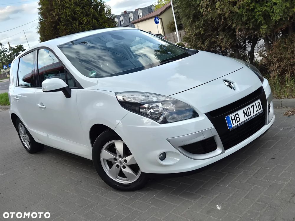 Renault Scenic 1.5 dCi Emotion - 18