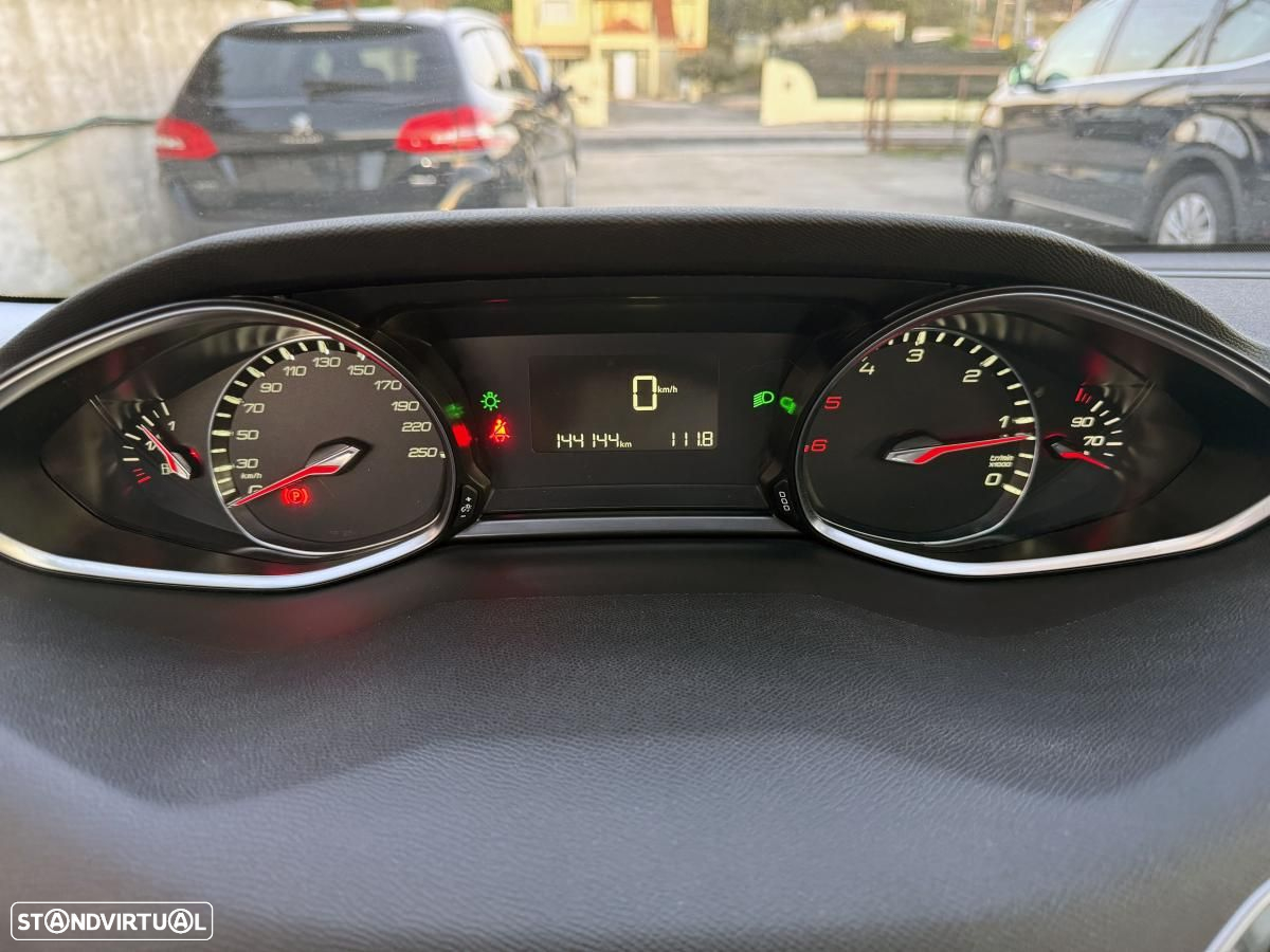 Peugeot 308 SW 1.6 BlueHDi Allure J17 - 35
