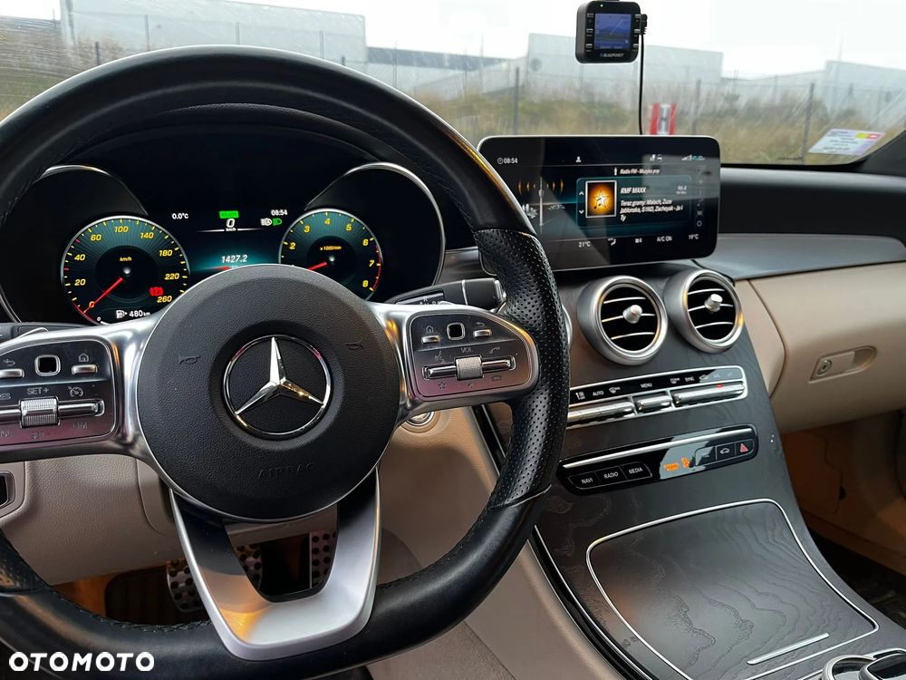 Mercedes-Benz Klasa C 200 4Matic 9G-TRONIC - 9