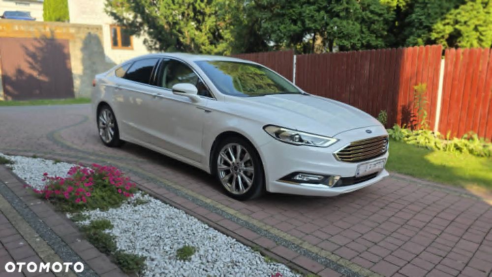 Ford Fusion - 5