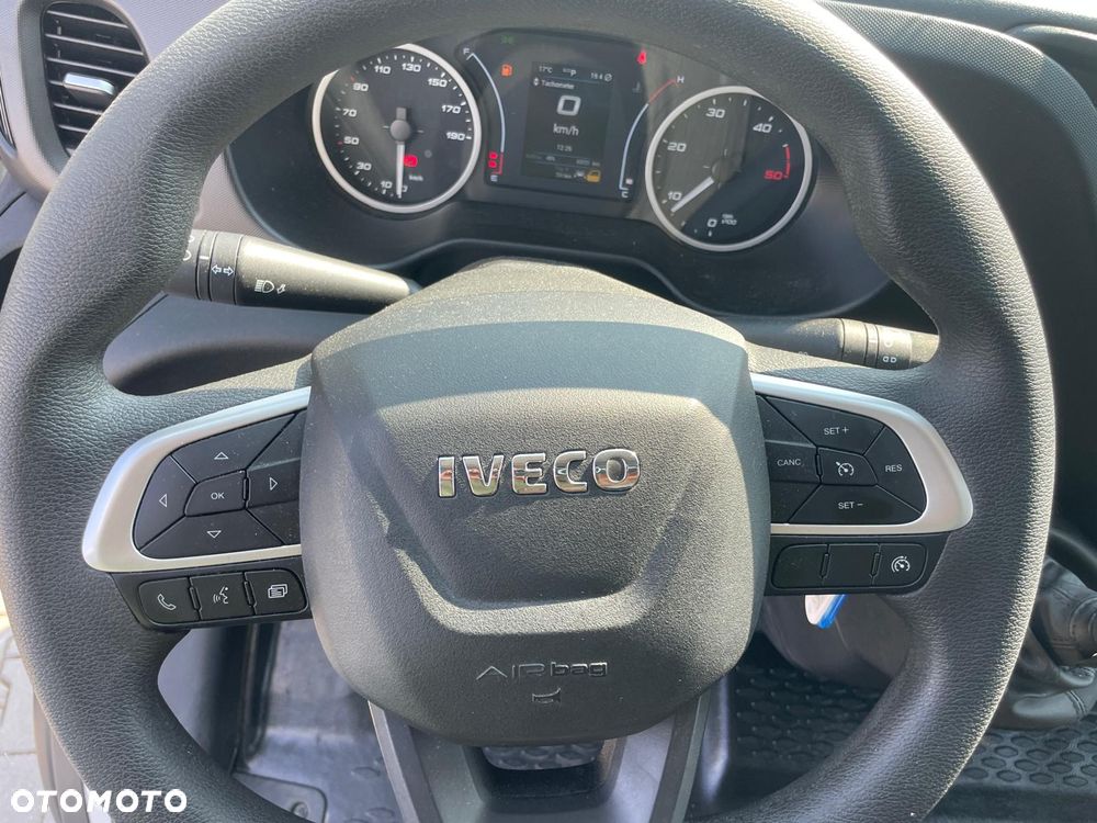 Iveco 70C18A8 Kontener 15EP Winda Pneumatyka Gwarancja - 16