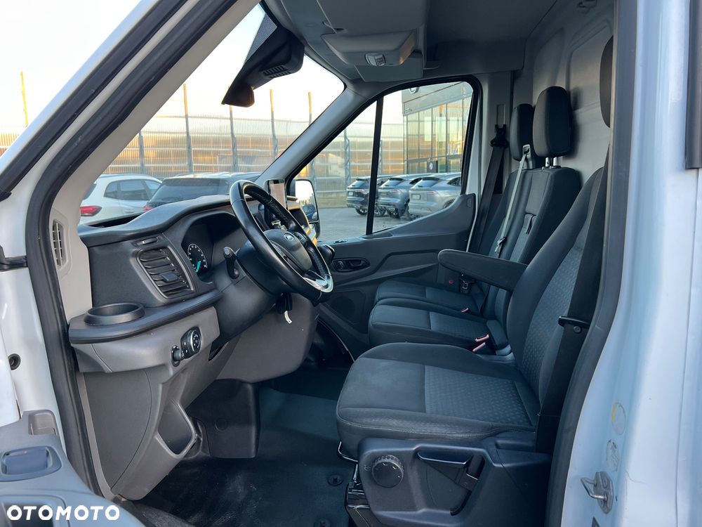 Ford transit - 21