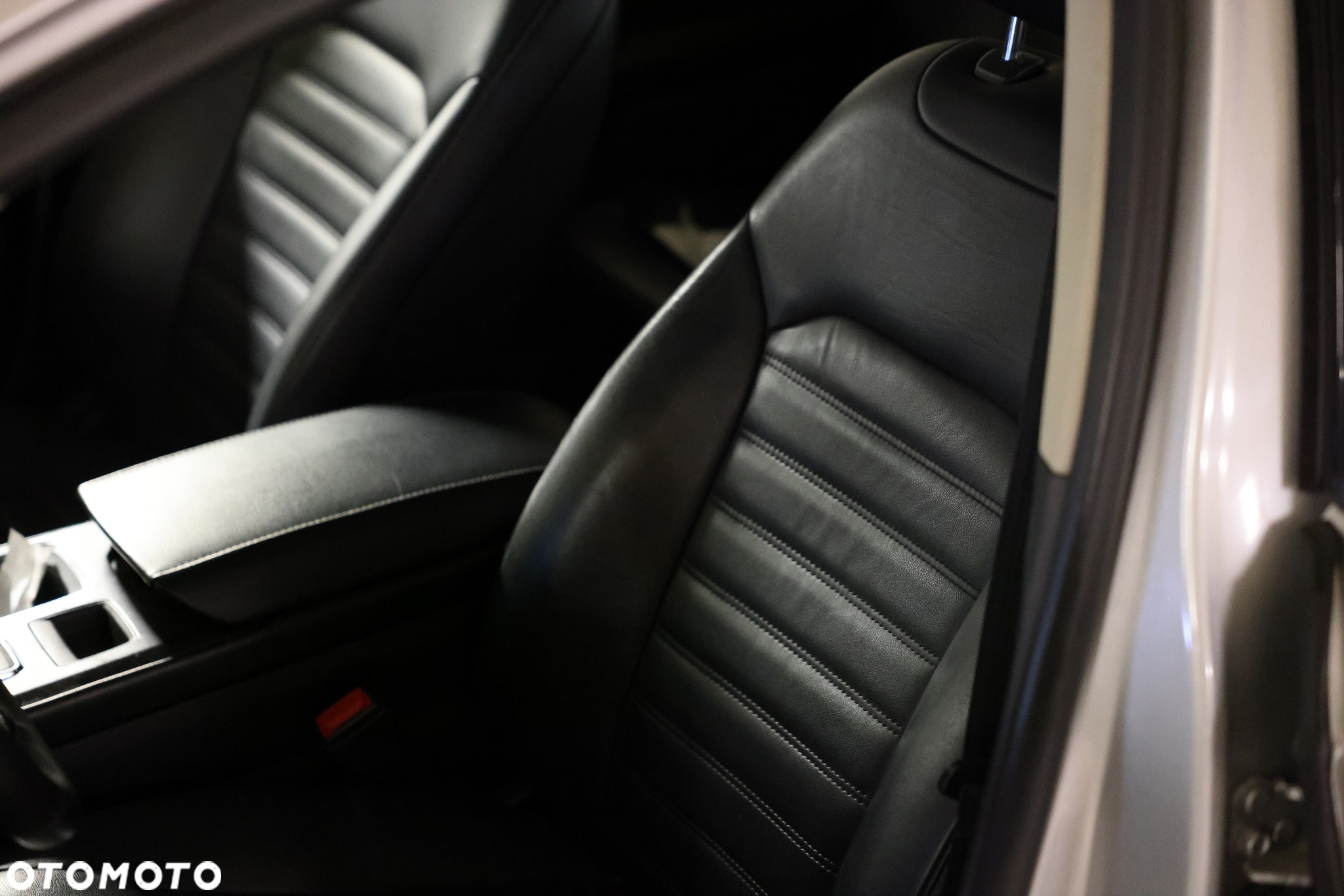Ford Fusion 2.0 EcoBoost Titanium - 10
