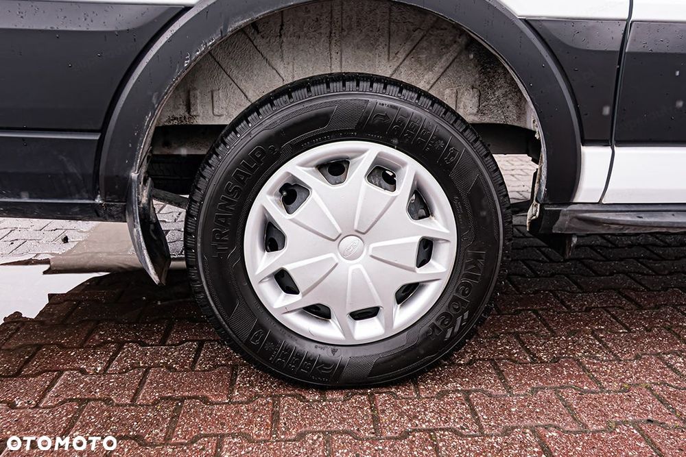 Ford Transit Kombi L2H2 Trend - 33
