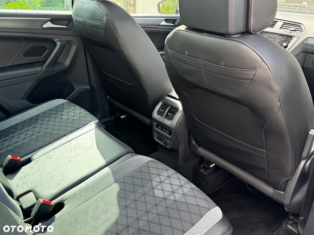 Volkswagen Tiguan 2.0 TDI SCR 4Mot R-Line DSG - 19
