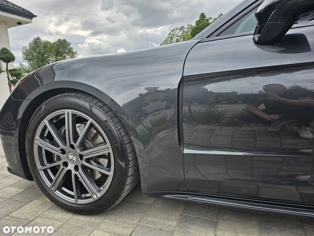 Porsche Panamera - 18