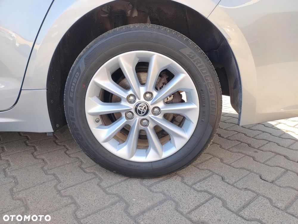 Toyota Corolla 1.8 Hybrid Comfort - 19