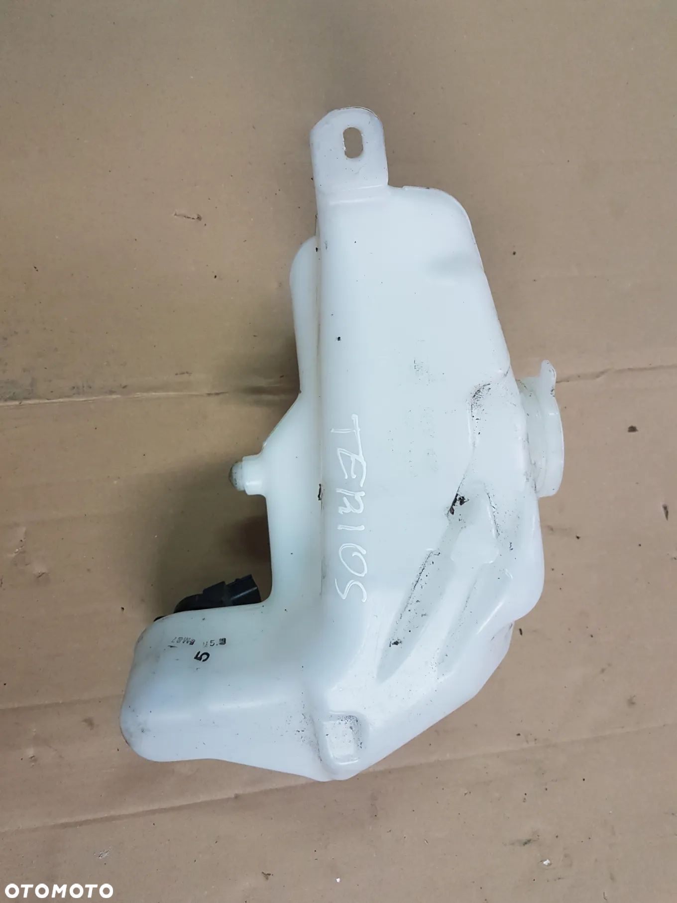 DAIHATSU TERIOS II 06-09 ZBIORNICZEK SPRYSKIWACZY - 1