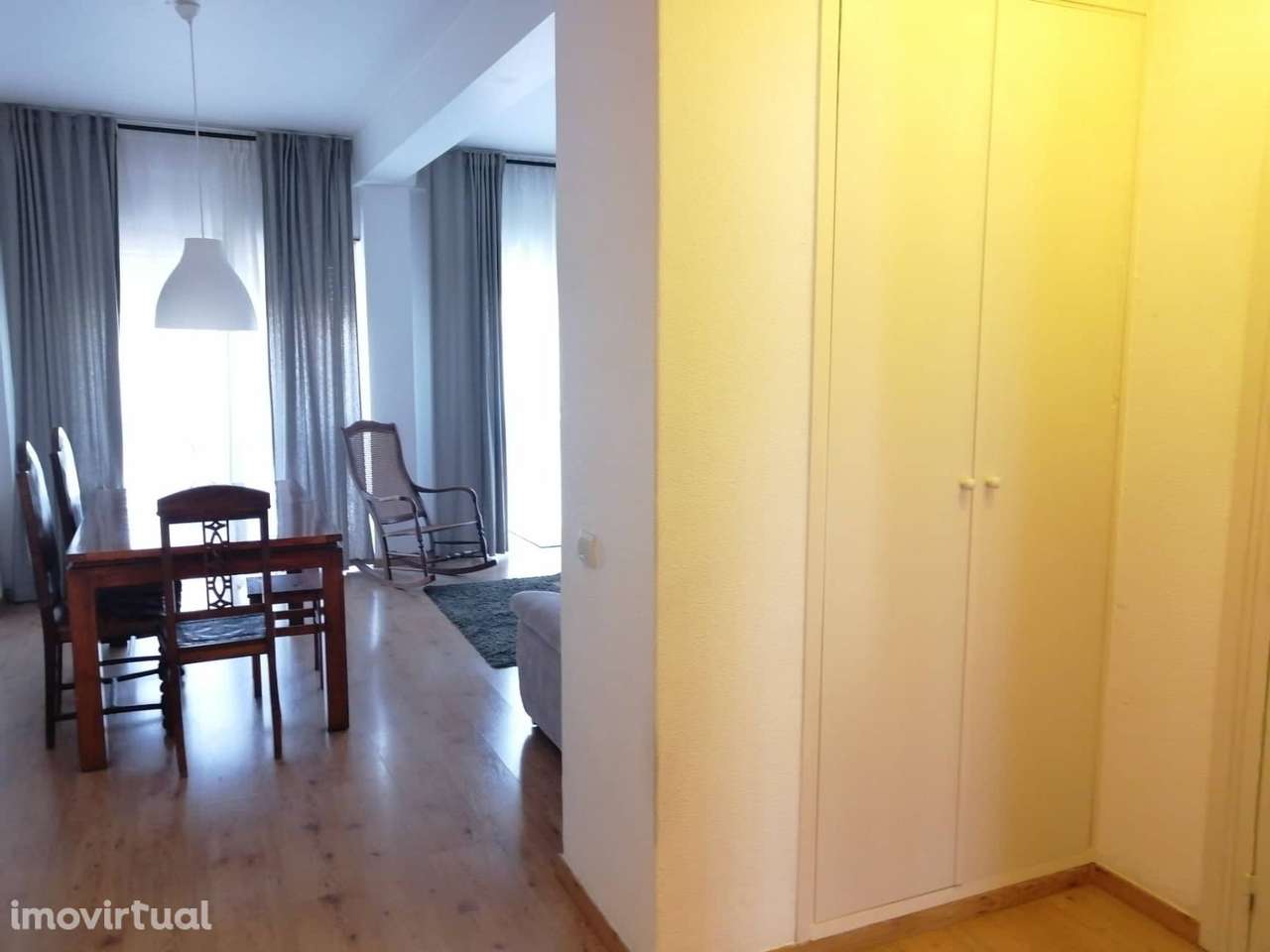 T2 Luminoso com Varandas – Urbisado | Excelente Localização em Setúbal - Grande imagem: 5/8