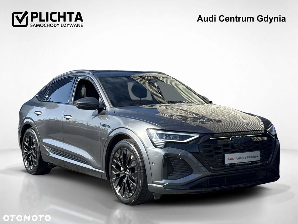 Audi Q8 Sportback e-tron - 9
