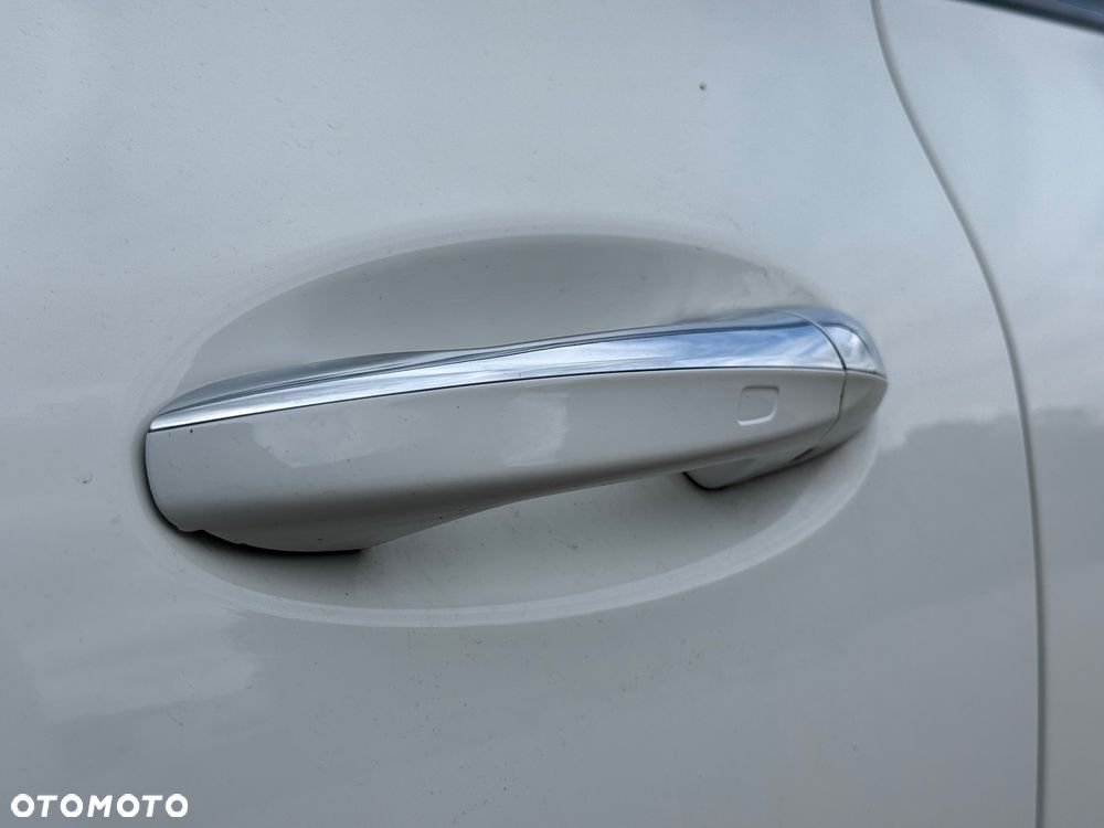 Mercedes-Benz CLA 200 AMG Line 7G-DCT - 14