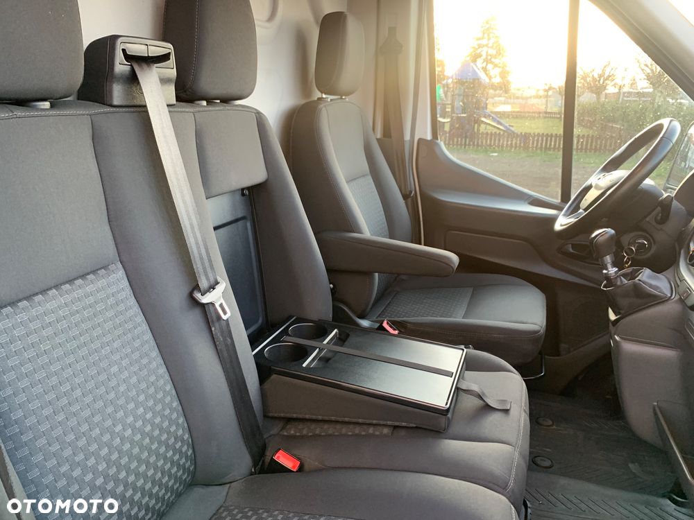 Ford Transit - 20