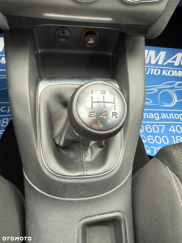Citroën C4 1.2 PureTech Feel - 26