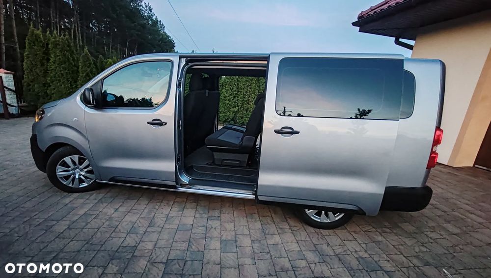 Peugeot Traveller 1.5 BlueHDi Long Business - 15