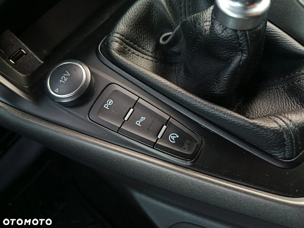 Ford Focus 1.5 EcoBoost STart-Stopp-System ST-LINE - 29