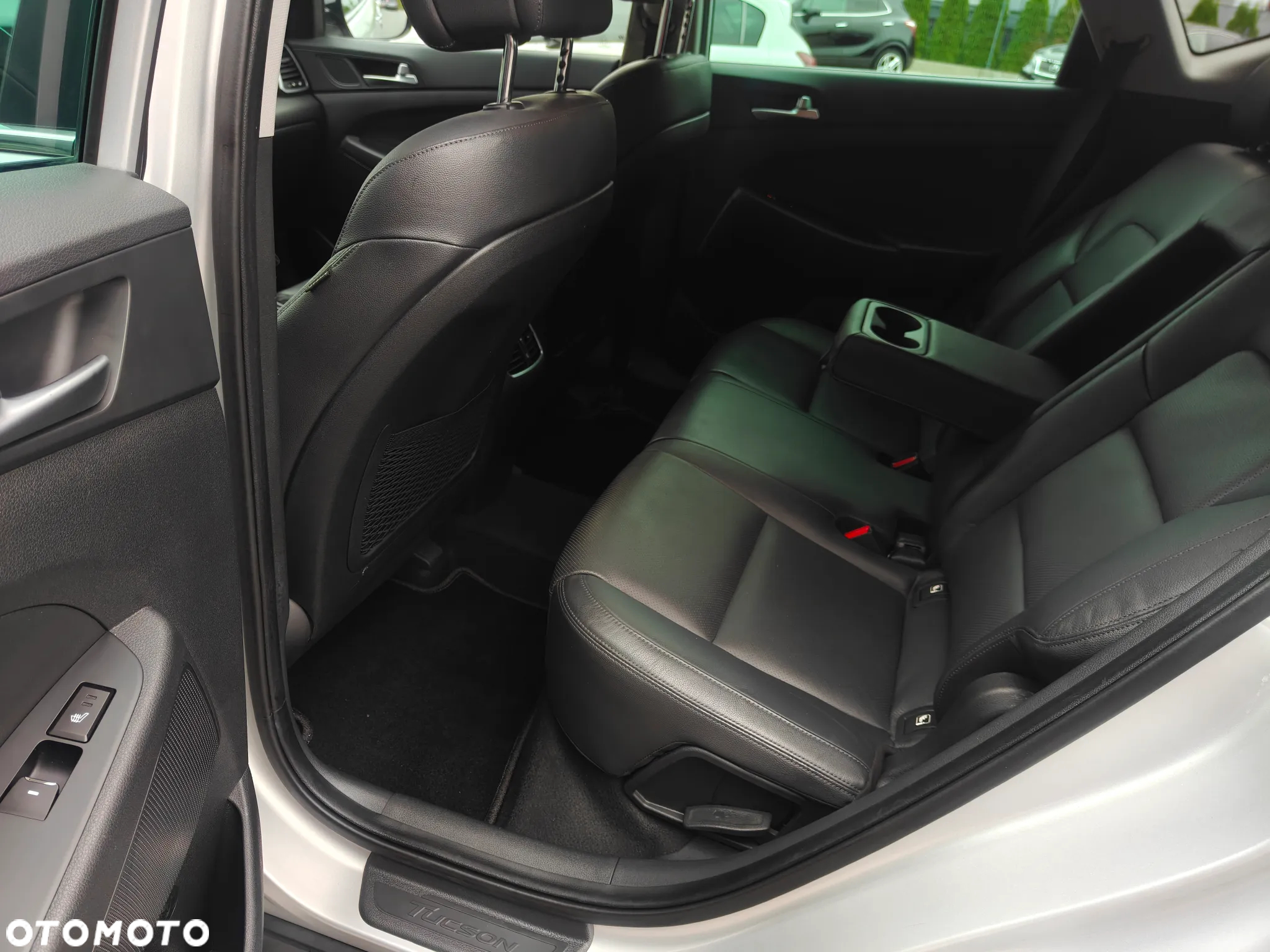 Hyundai Tucson 2.0 CRDi 4WD Automatik Premium - 23