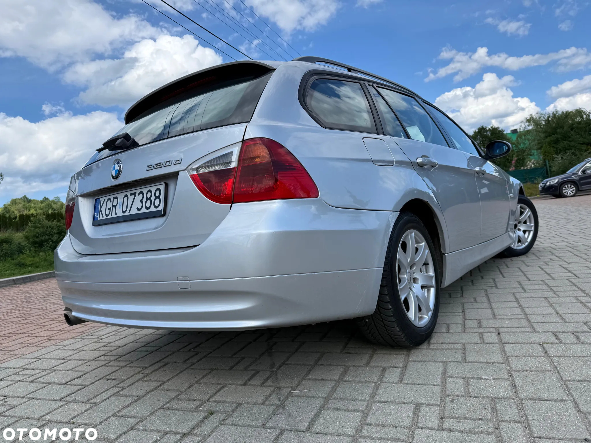 BMW Seria 3 320d DPF Touring - 7