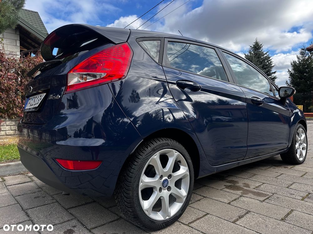 Ford Fiesta 1.4 Champions Edition - 4