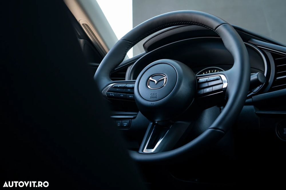Mazda 3 e-Skyactiv X186 AT MHEV Exclusive-Line - 15