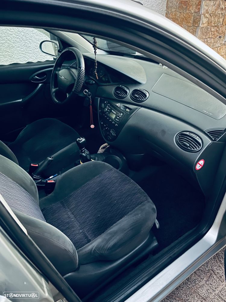 Ford Focus C-Max - 10
