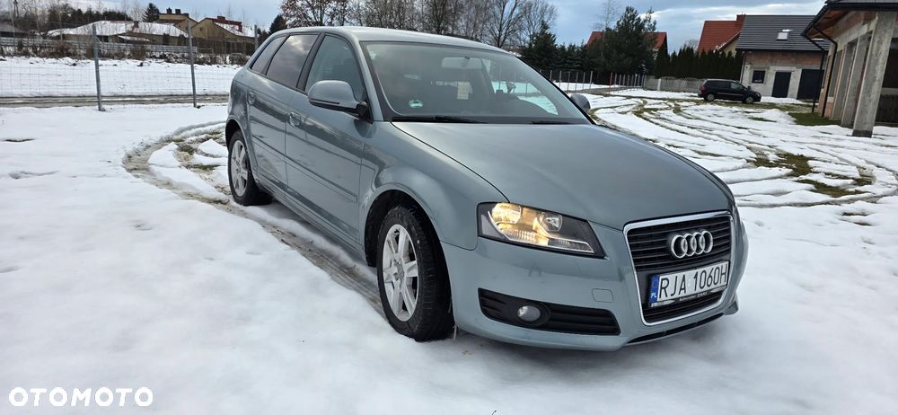 Audi A3 Sportback 1.4 TFSI Ambiente - 11