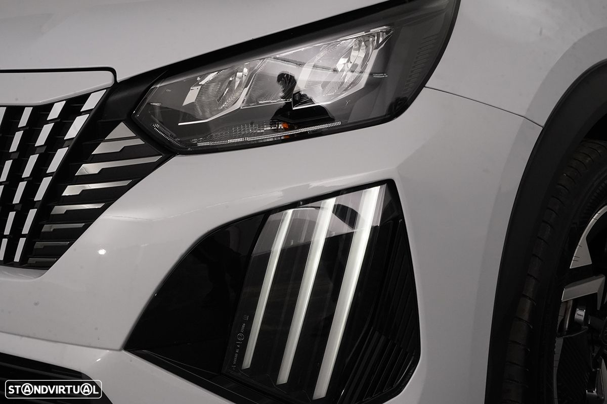 Peugeot 2008 1.2 PureTech Allure - 6