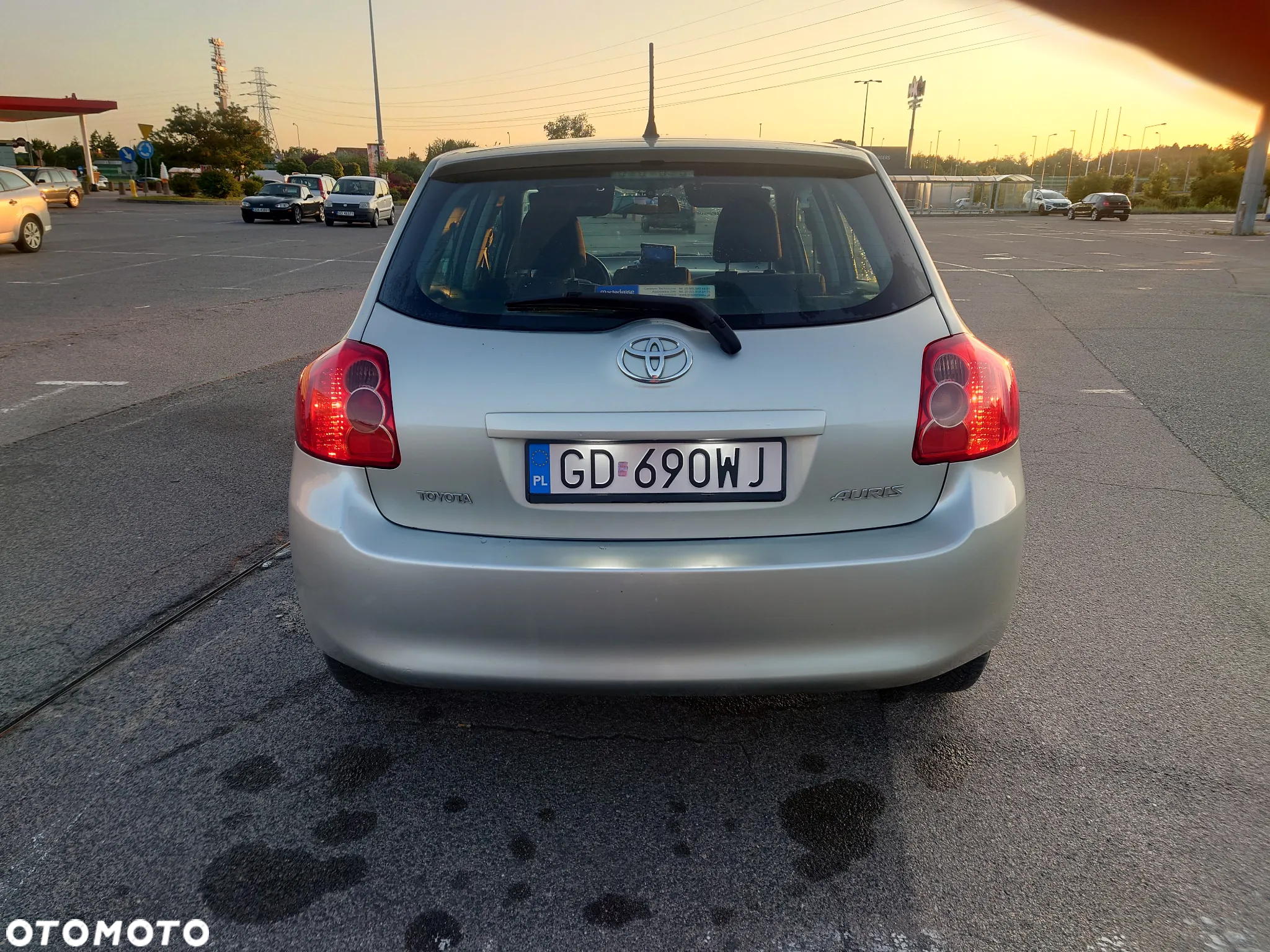 Toyota Auris 1.6 VVT-i Luna - 4