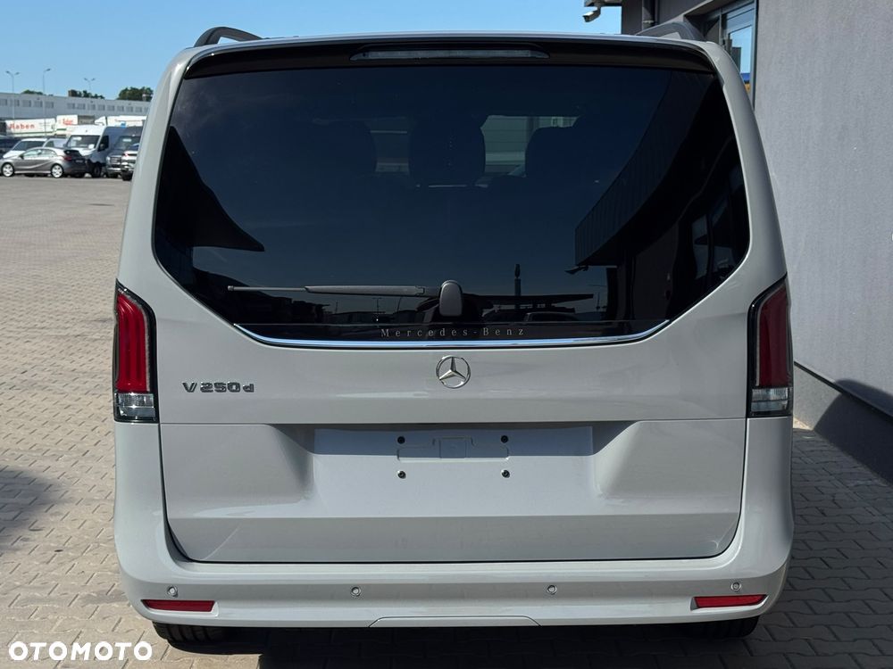 Mercedes-Benz Klasa V 250 d 9G-Tronic (d³ugi) - 4