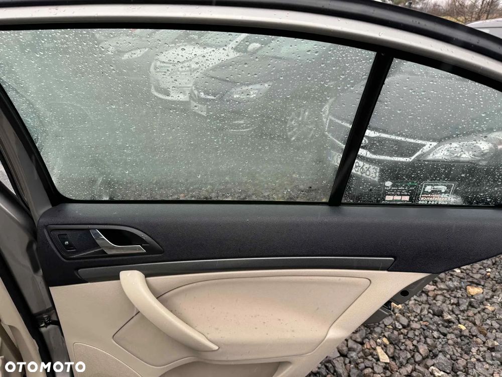 Skoda Octavia 2.0 TDI Edition 100 - 11