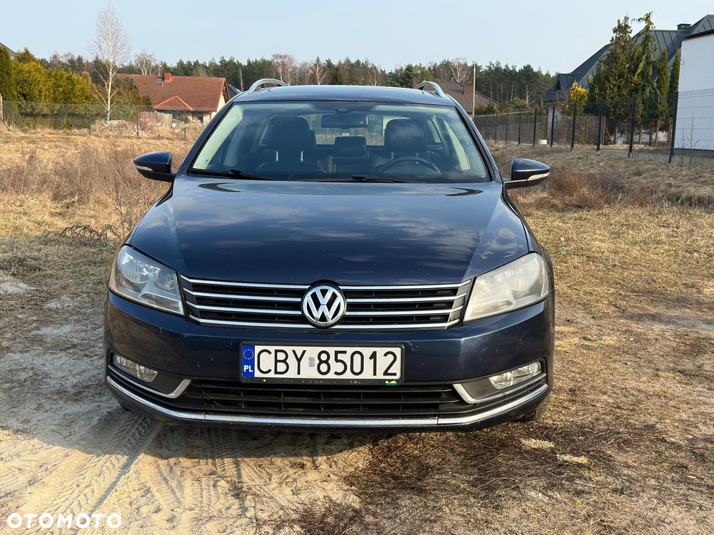 Volkswagen Passat 1.6 TDI BlueMotion Technology Comfortline - 2
