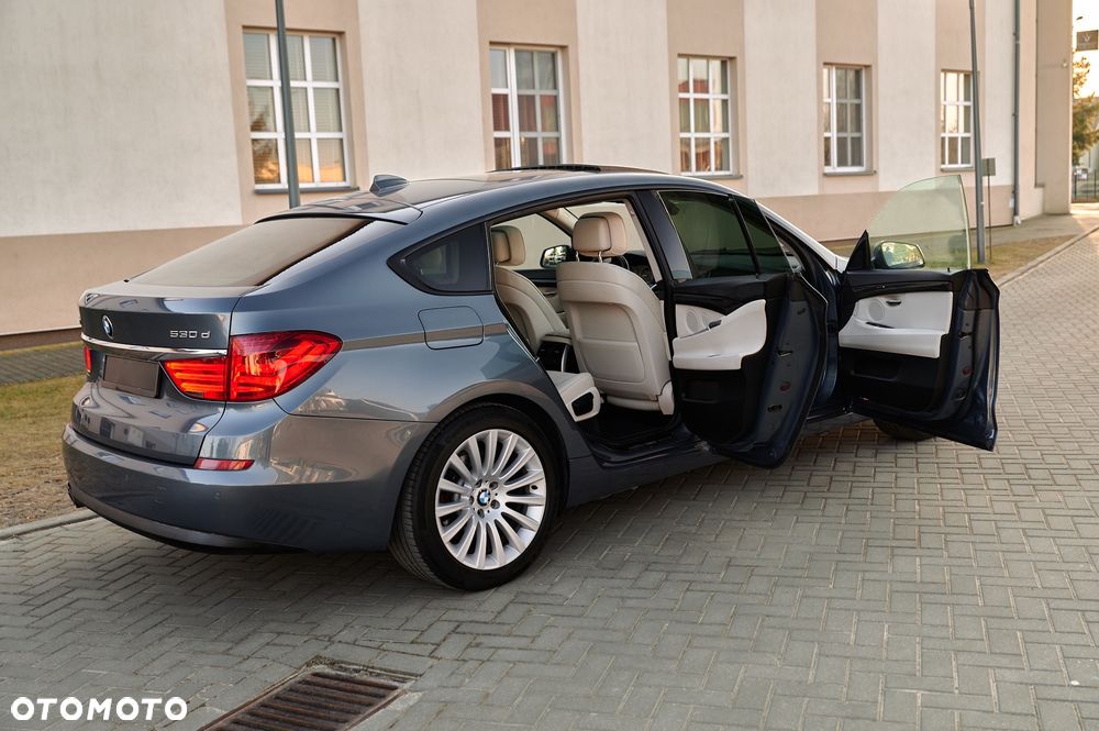 BMW 5GT 530d - 24