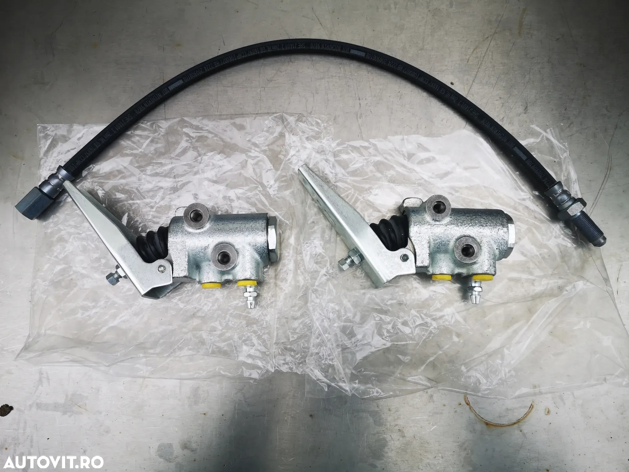 NISSAN ATLEON DISRIBUITOR REGULATOR REPARTITOR  Supapă de detectare a sarcinii de frânare L35 ECO-T EBRO - 24