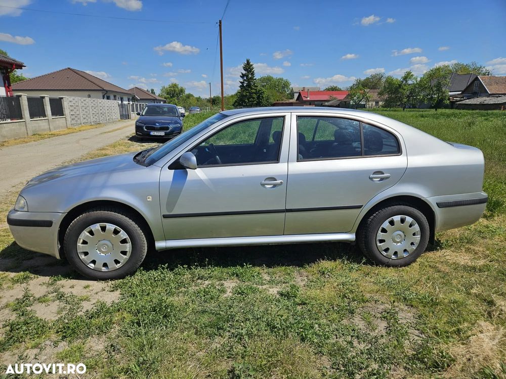 Skoda Octavia Tour 1.6 - 4