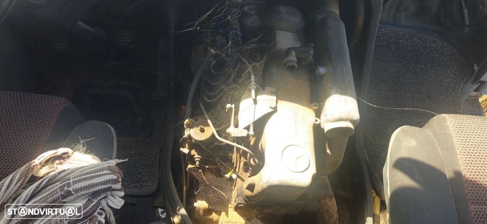 Mercedes-Benz MB 100 2.4 D - 9