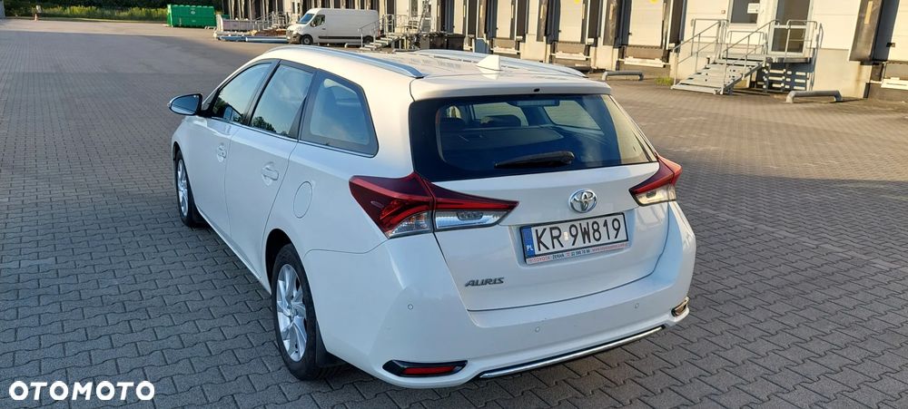 Toyota Auris 1.4 D-4D Comfort - 7