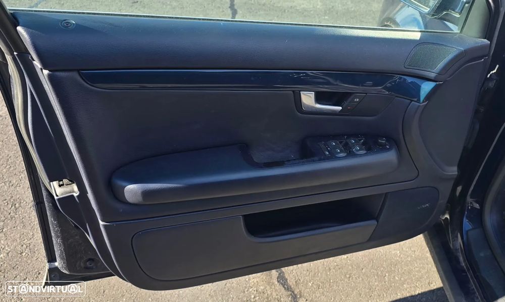 Audi A4 B6 Avant 1.8 Turbo de 2003 - VIATURA PARA PEÇAS - 13