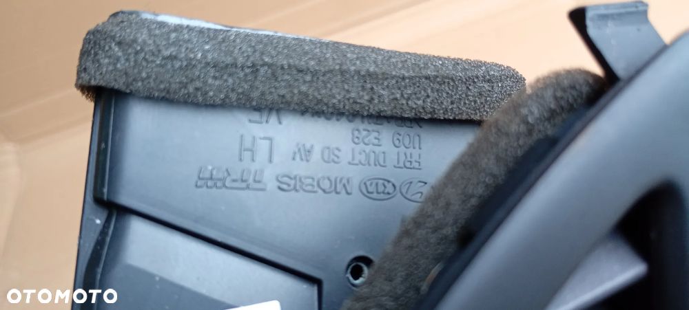 Kratka nawiewu powietrza lewy przód Hyundai i40 3Z974-80000 - 9
