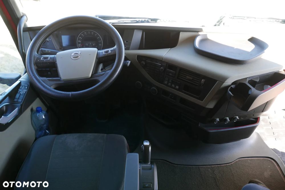 Volvo FH4 460 EURO 6 STANDARD AUTOMAT SALON PL KLIMA POSTOJOWA - 27