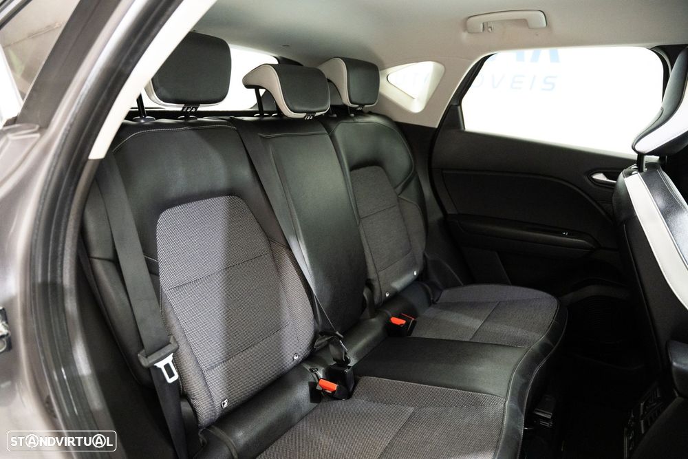 Renault Captur 1.0 TCe Exclusive - 19