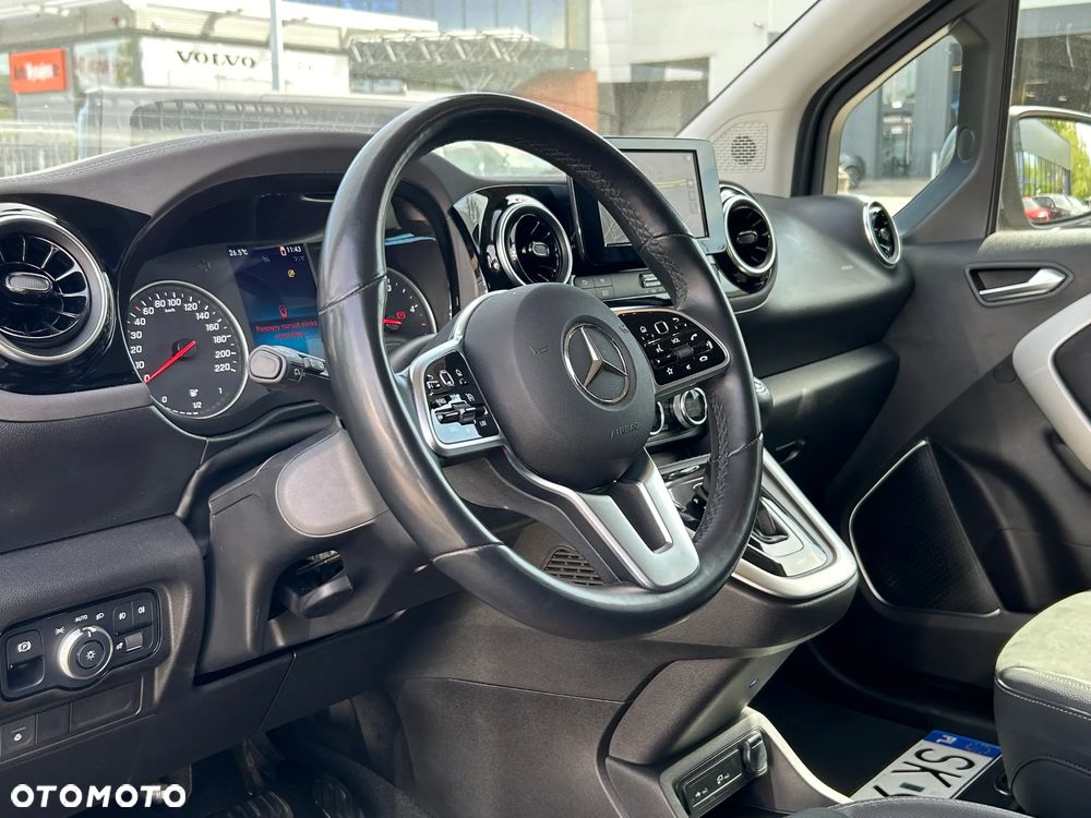 Mercedes-Benz Klasa T 180 d Progressive - 14