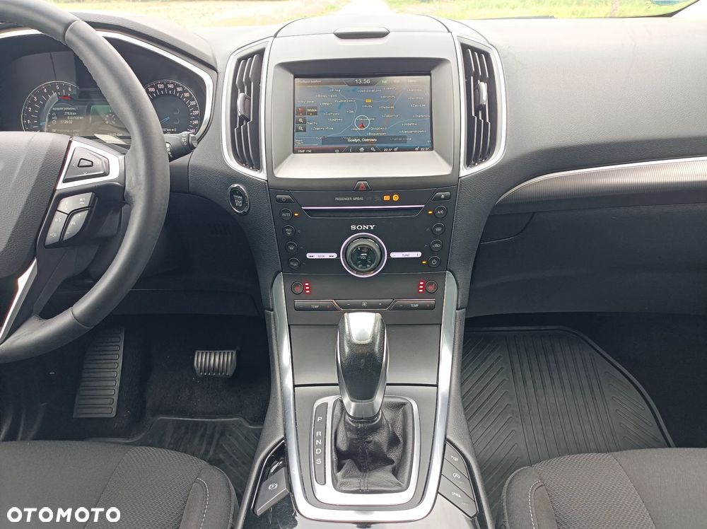 Ford S-Max 2.0 TDCi Titanium PowerShift - 13