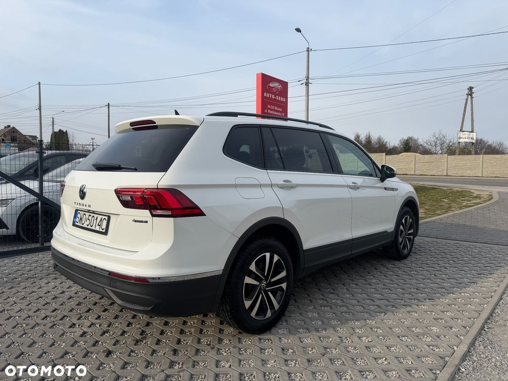 Volkswagen Tiguan - 14