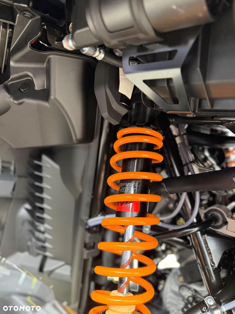 Can-Am Outlander Max - 7