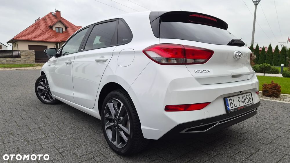 Hyundai i30 1.5 T-GDI 48V-Hybrid DCT N-Line - 3