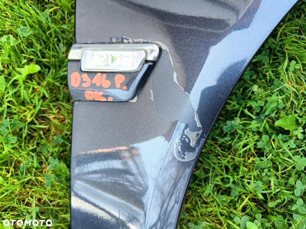 AUDI A8 D3 BŁOTNIK PRAWY PRZEDNI PRZÓD LY7Q W KOLOR - 3