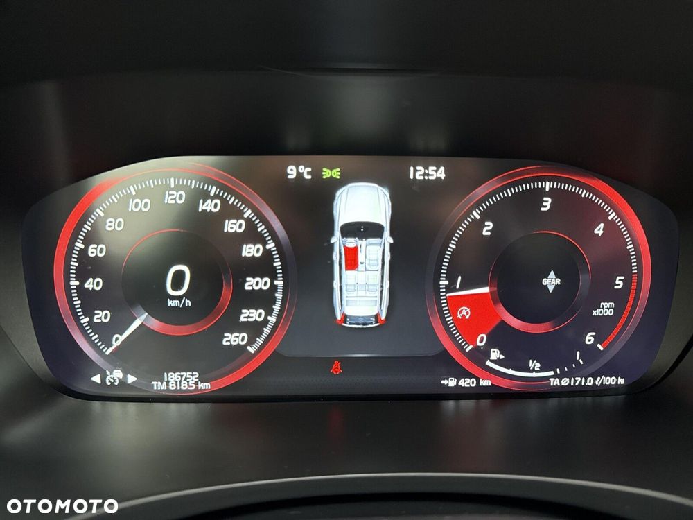 Volvo V90 D3 Momentum - 14