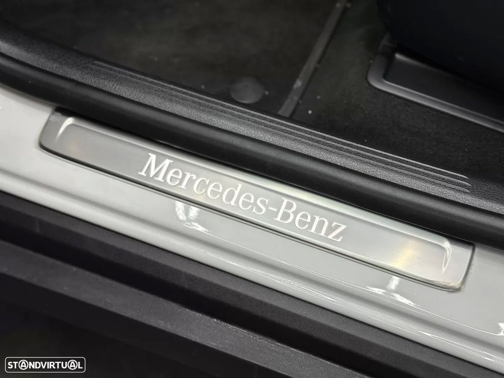 Mercedes-Benz GLC 300 e 4Matic - 43