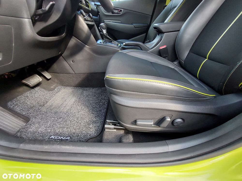Hyundai Kona - 15