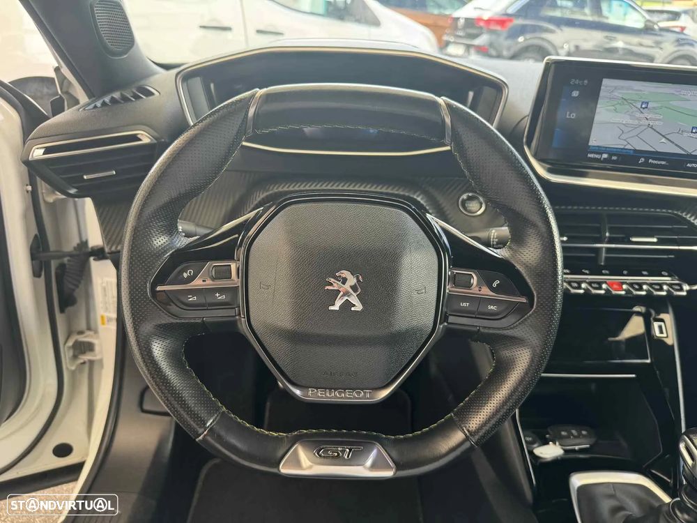 Peugeot 2008 1.2 PureTech GT Line - 10
